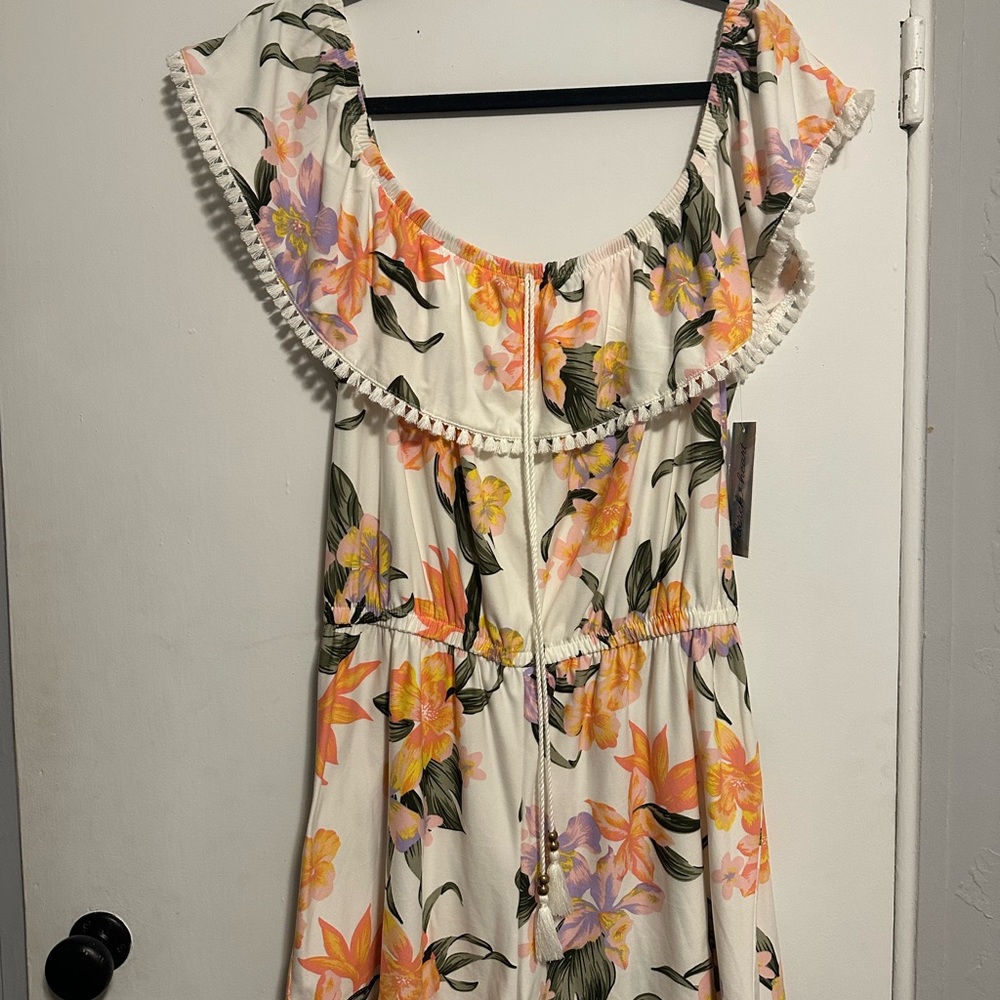 NWT Floral Ruffle Romper